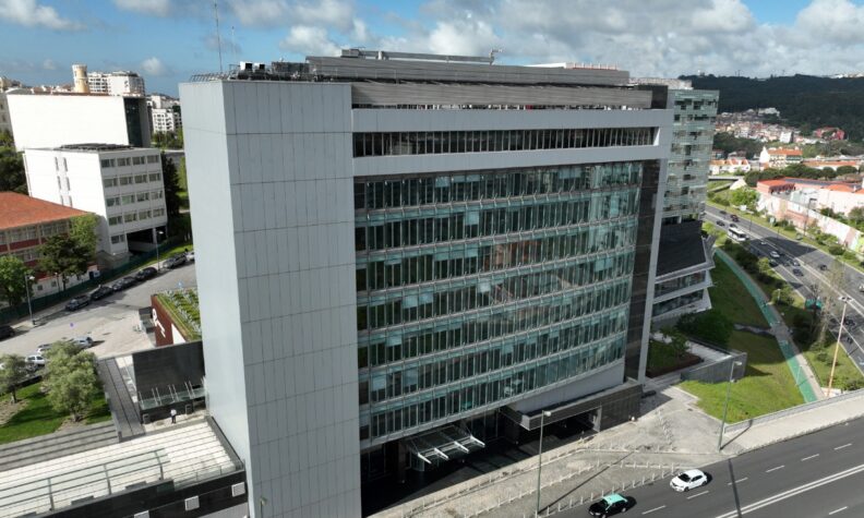 Multas aplicadas pela ANACOM em 2023 atingiram 7,3 milhões de euros