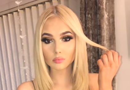 Mulher que descolorava o cabelo e usava muita maquilhagem decidiu cortar com tudo. E o resultado é brutal