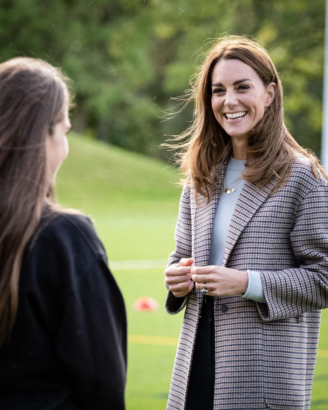 Inspire-se no look de Kate Middleton e brilhe este Natal