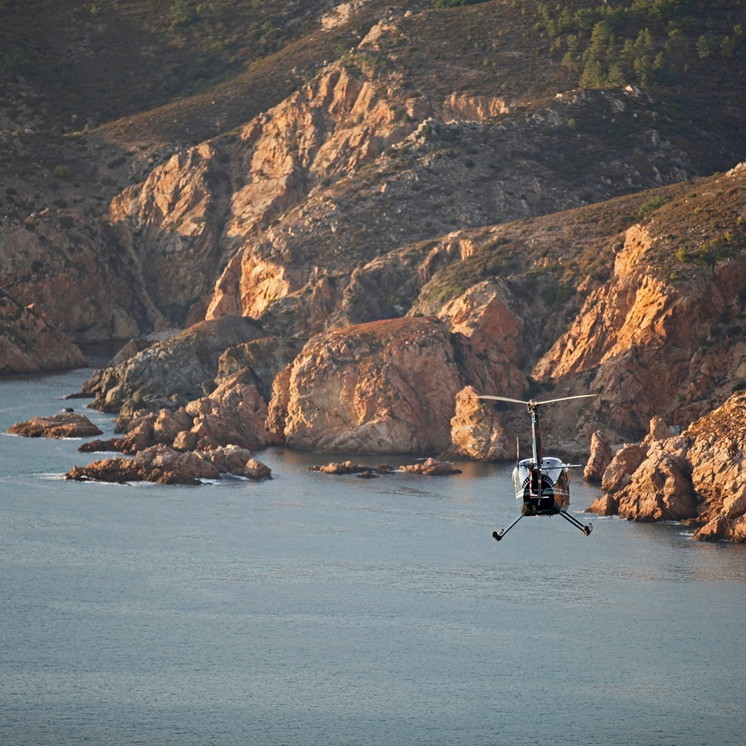 Sonha andar de helicóptero mas acha os preços carotes? Então tem de aproveitar esta promoção irresistível da Black Friday