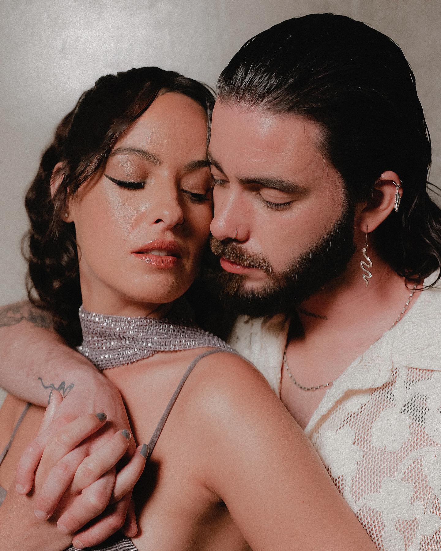 Syro e Mariana Pacheco vão ser pais. 30 fotos amorosas da atriz e do cantor