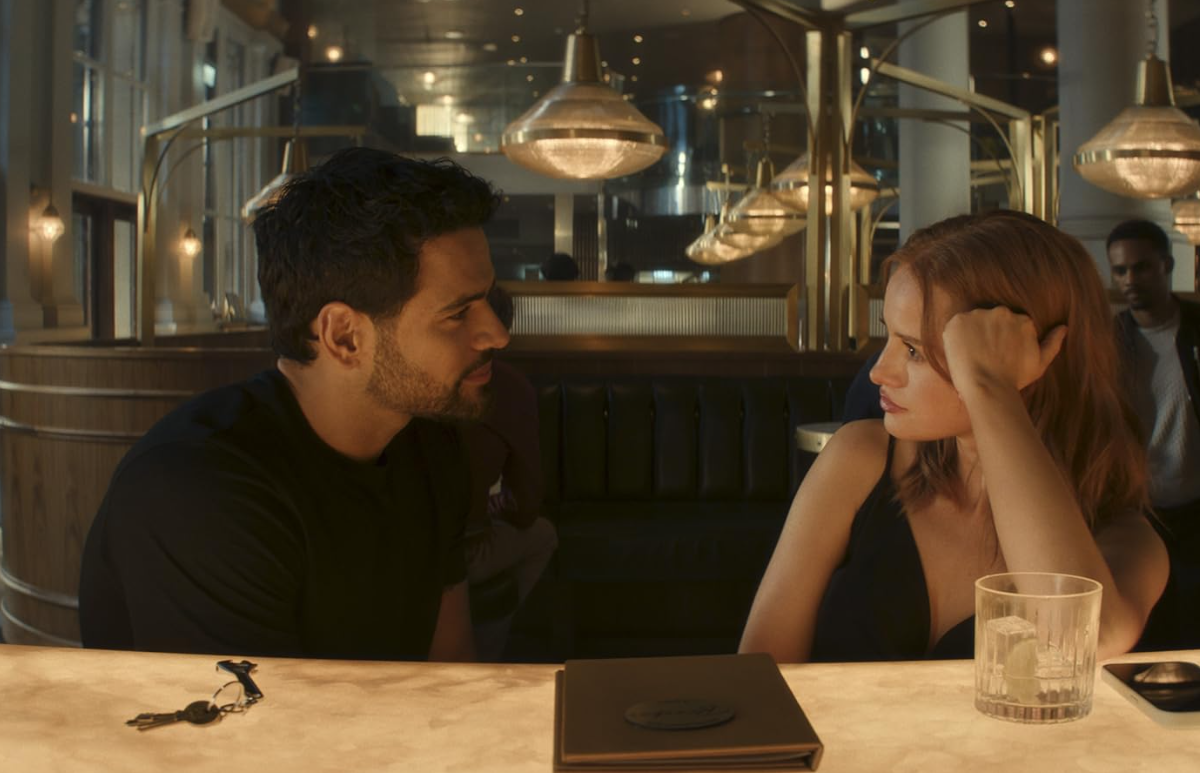 “Maintenance Required”. A nova comédia romântica com trocas de pneus, segredos e muito humor da Prime Video