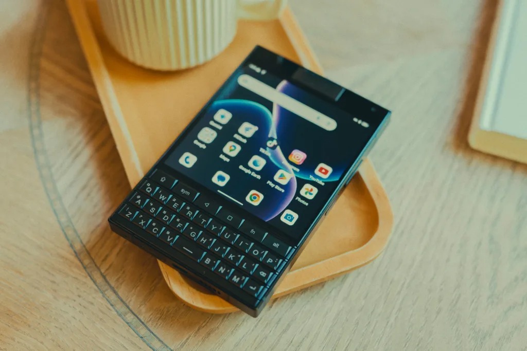 Ainda se lembra do teclado do BlackBerry? Fabricante chinesa tem novo modelo para nostálgicos