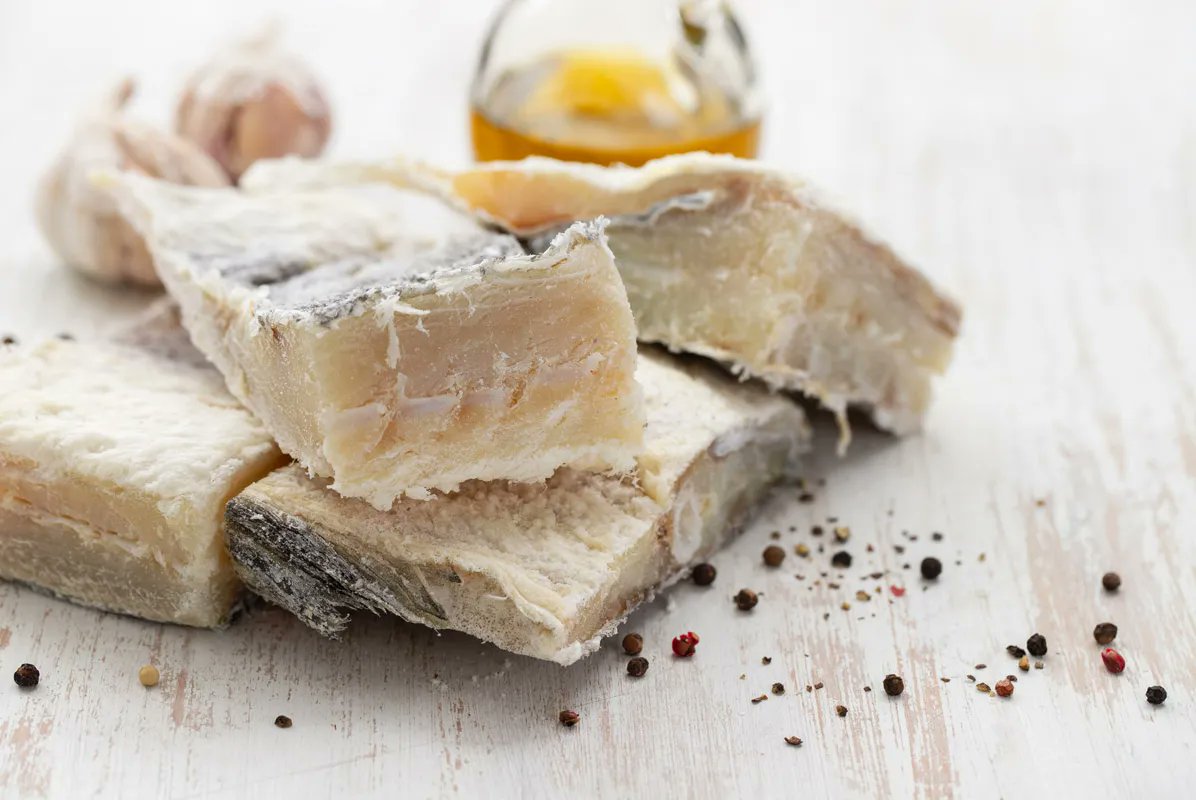 Acha mesmo que sabe cozer bacalhau? E polvo? Um chef explica a forma certa (bem a tempo do Natal)