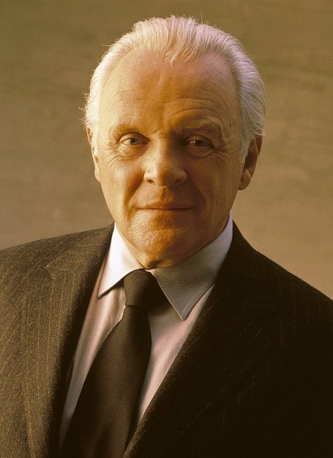 Pai de Thor não gostou: Anthony Hopkins diz que foi inútil ser