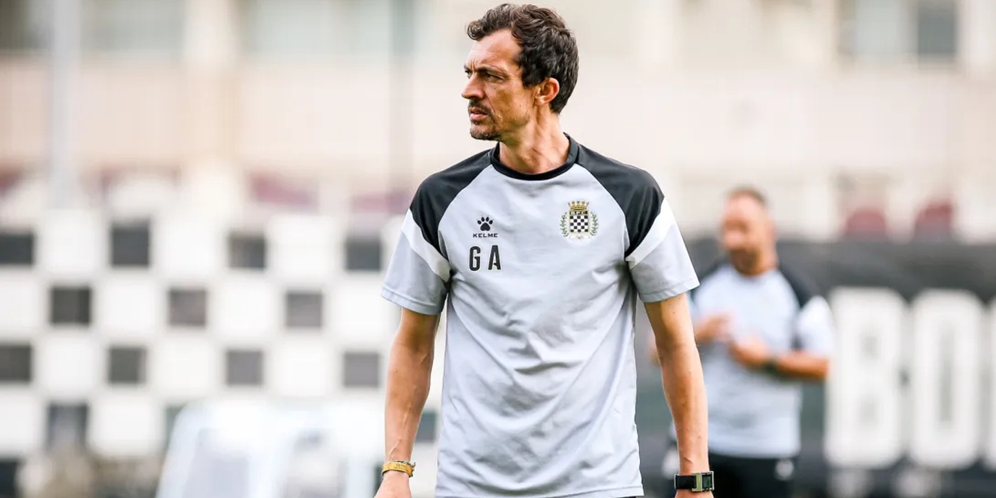 Gilberto Andrade assume comando interino do Boavista na visita ao Estoril Praia