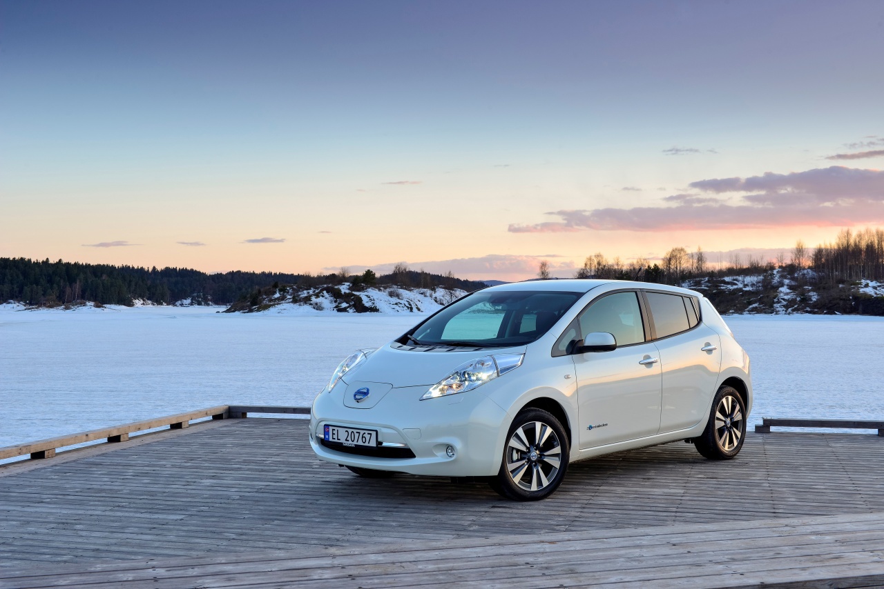 Preferência por carros elétricos já afecta a indústria do petróleo na Noruega