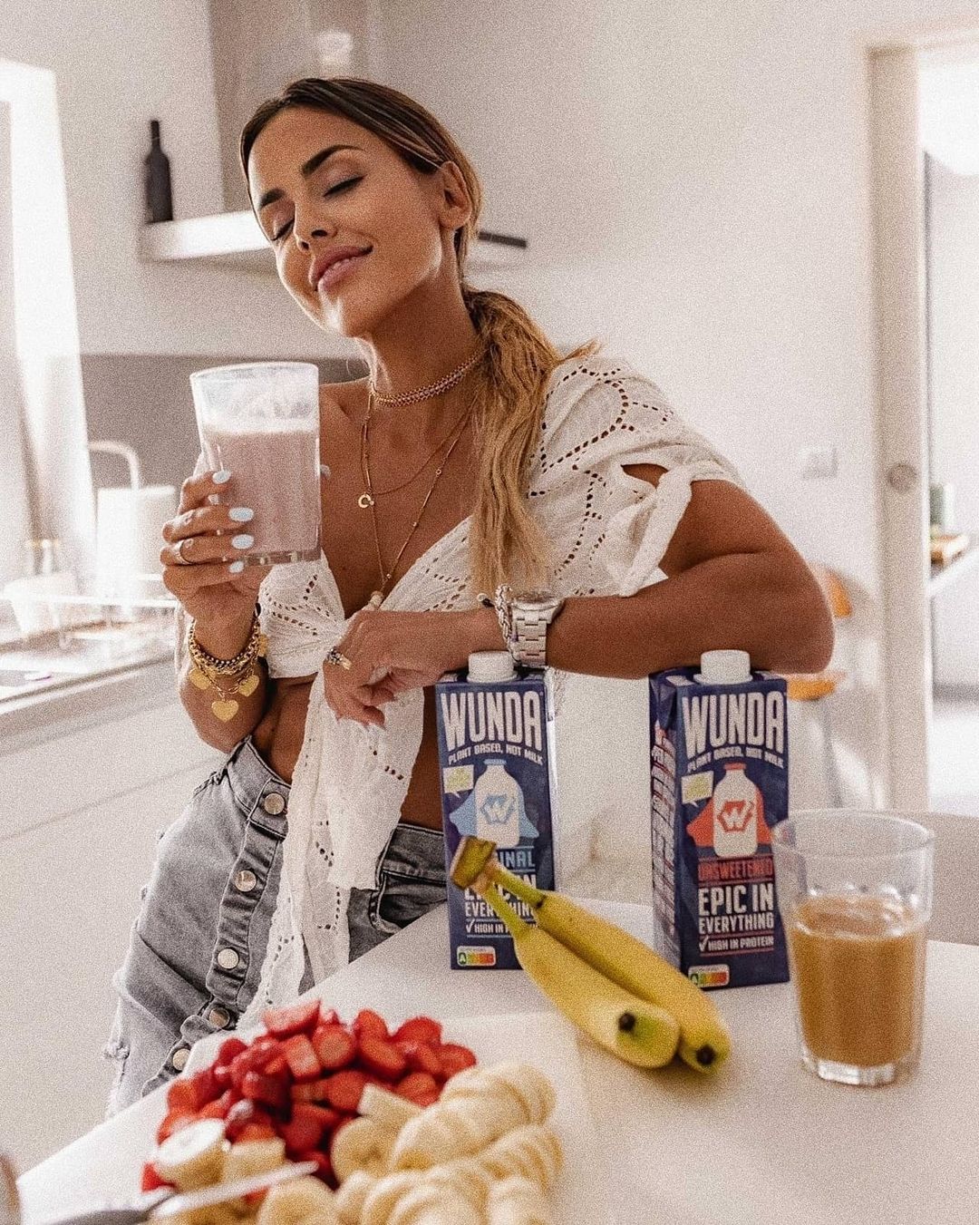 Há um cappucino cremoso com a bebida vegetal do momento e custa apenas 1€. Saiba onde encontrar