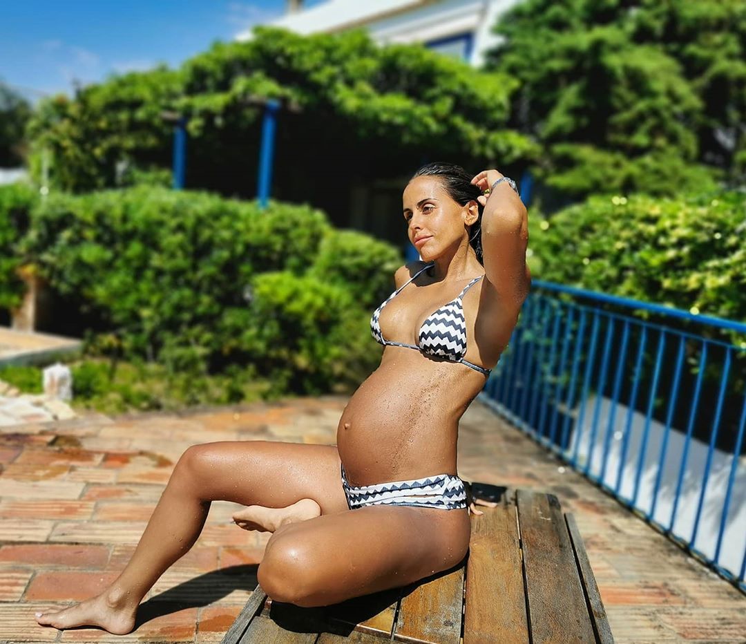 Carolina Patrocínio mostra barriga de grávida às 40 semanas (e é a loucura nos comentários)