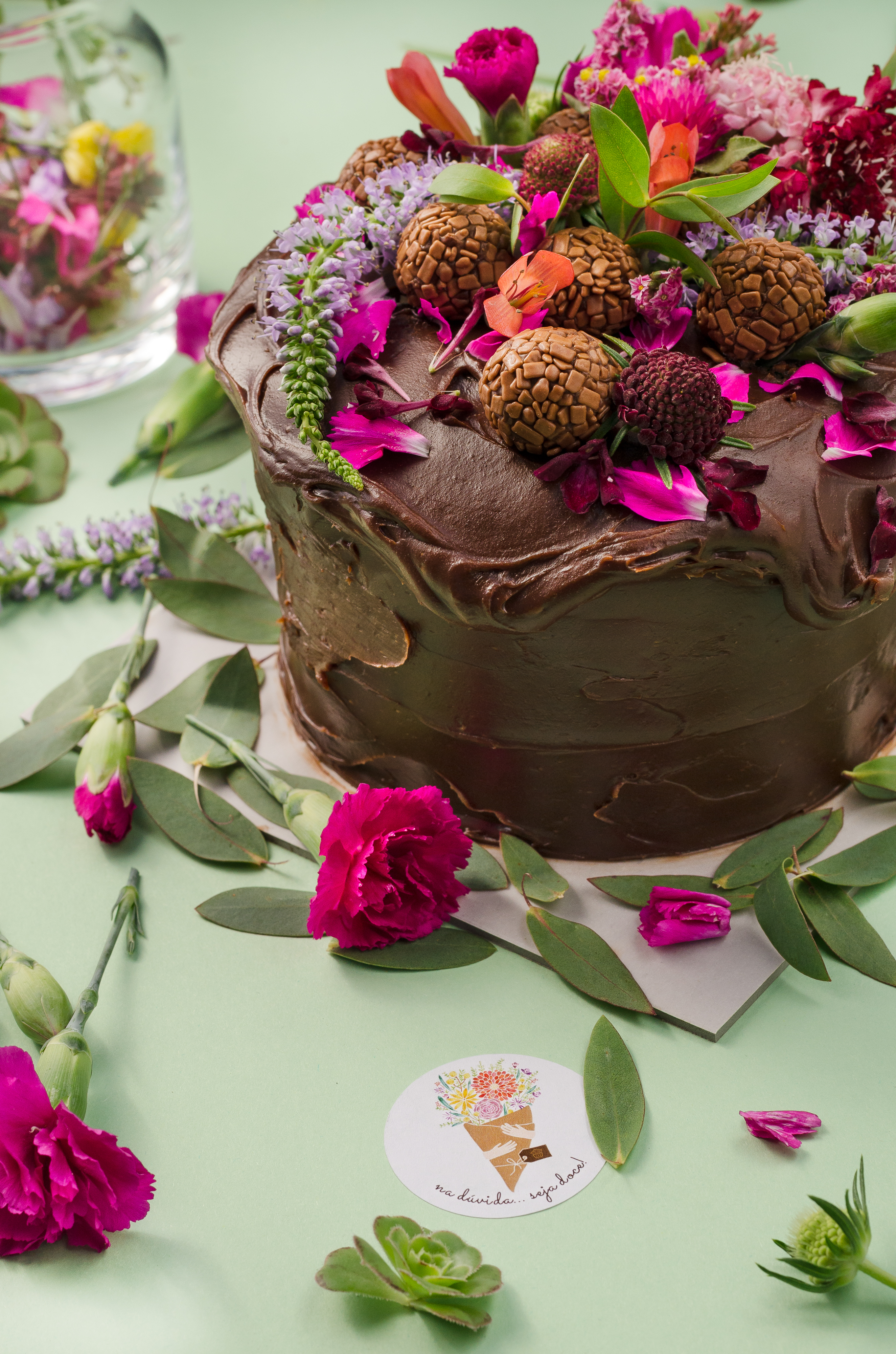 Os novos bolos de brigadeiro da Brigadeirando são do outro mundo — e já os pode provar na loja