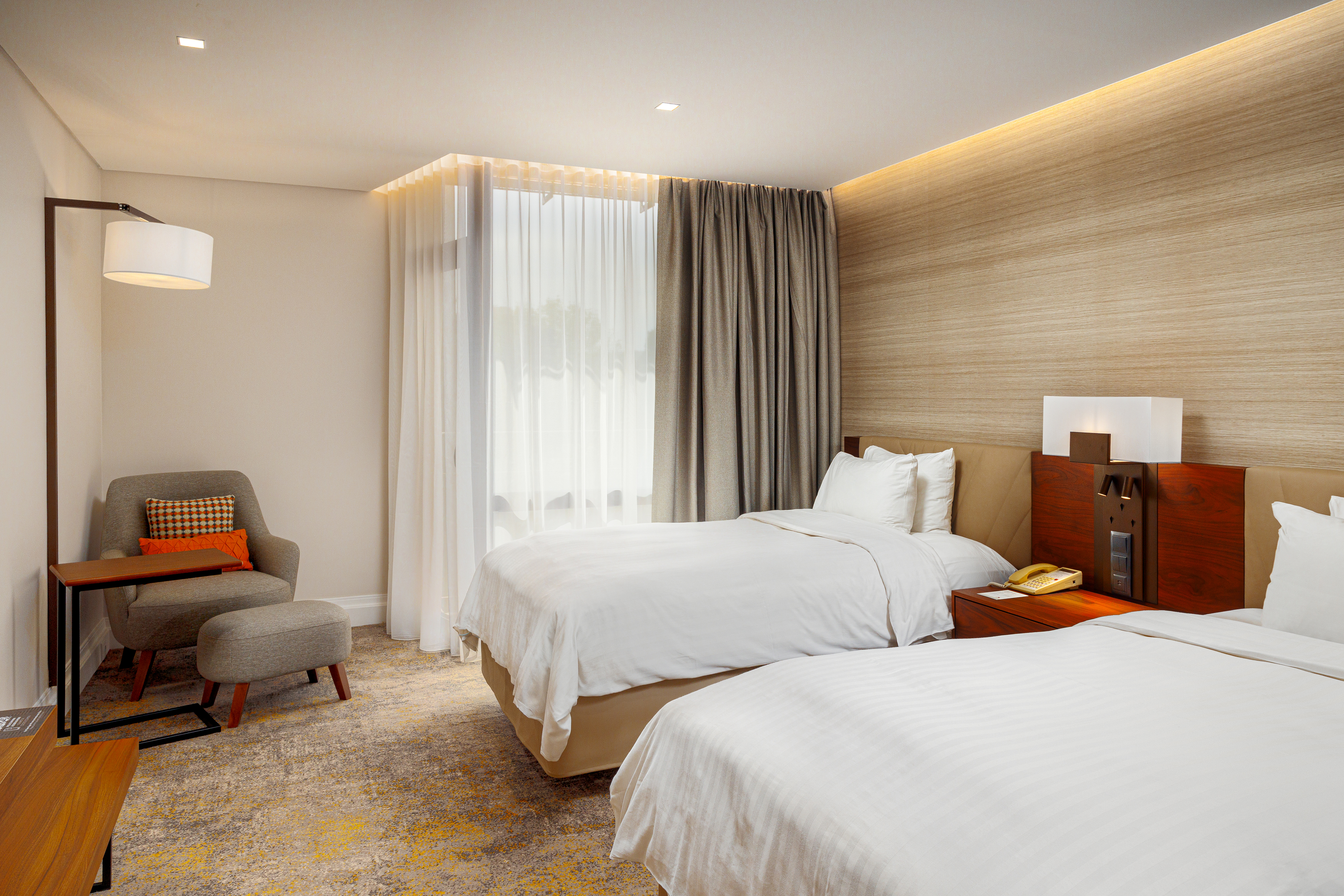 Levantar da cama com uma vista tropical a partir de 60€. Assim é confinar neste hotel