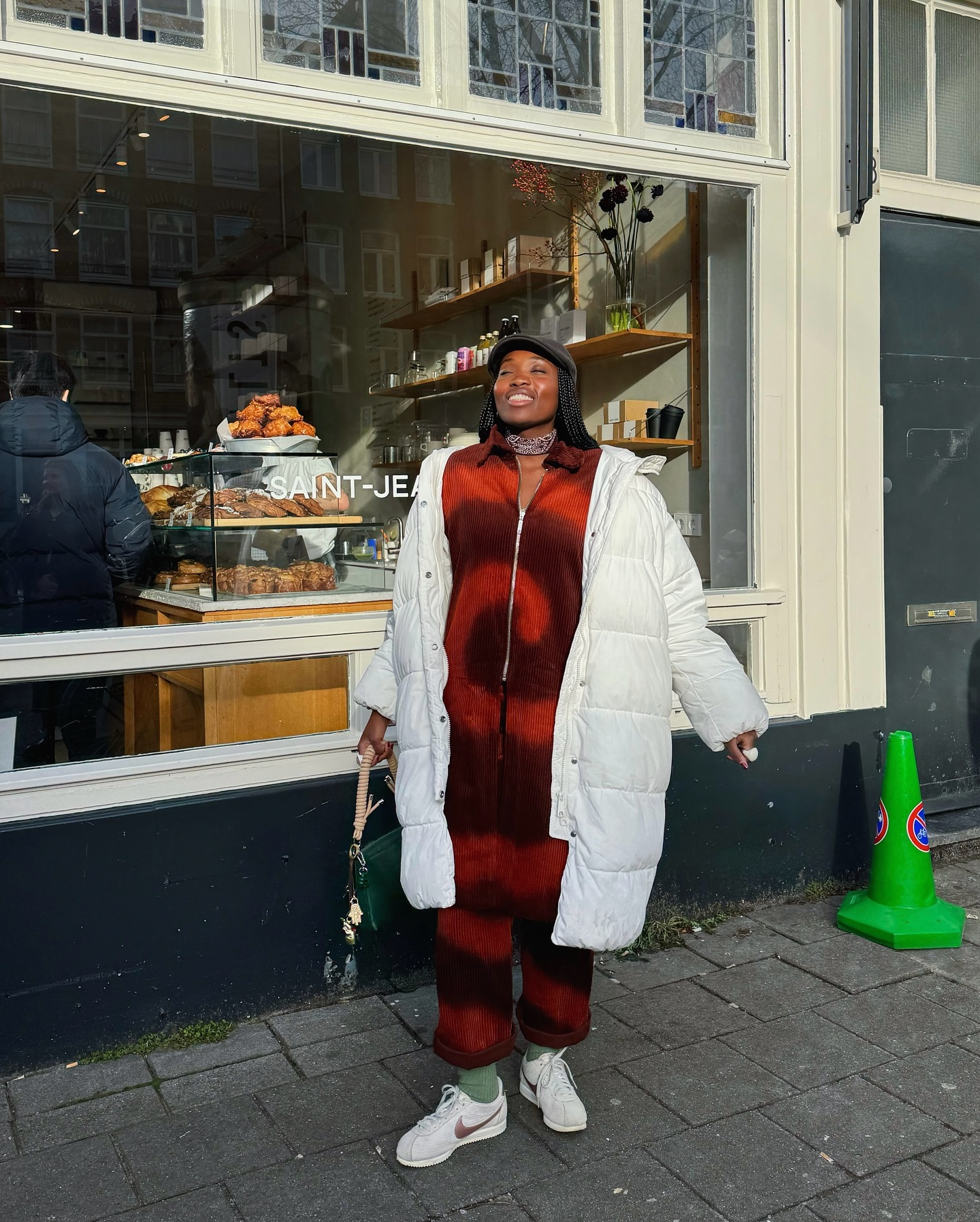 Os puffers oversized são um “sim” para Raquel Costa Gomes. Temos 14 opções a começar nos 30€