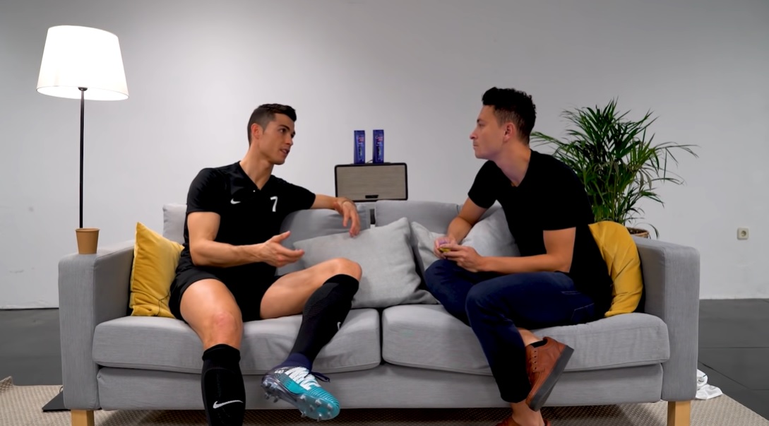 “Big Brother Brasil”. Concorrente é estrela do Youtube e já entrevistou Pelé e despiu-se por Ronaldo (vídeo)