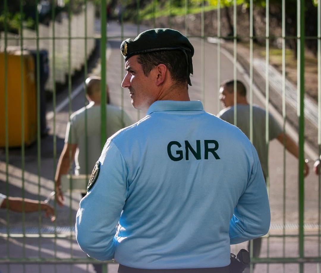 Insólito. Postos da GNR estão sem papel higiénico e militares são obrigados a trazer de casa