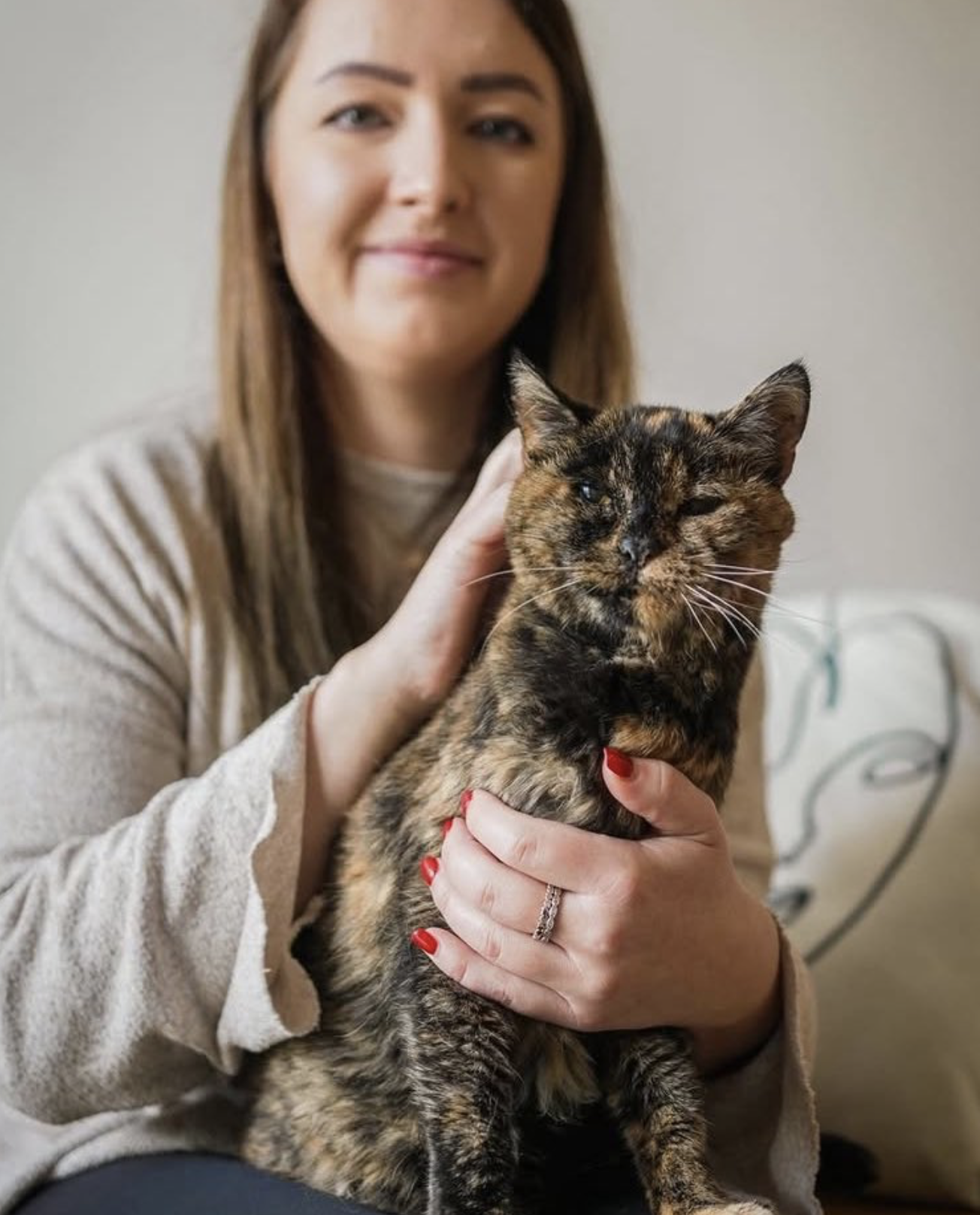 A gata mais velha do mundo fez 30 anos. Veja as imagens e conheça a história de Flossie