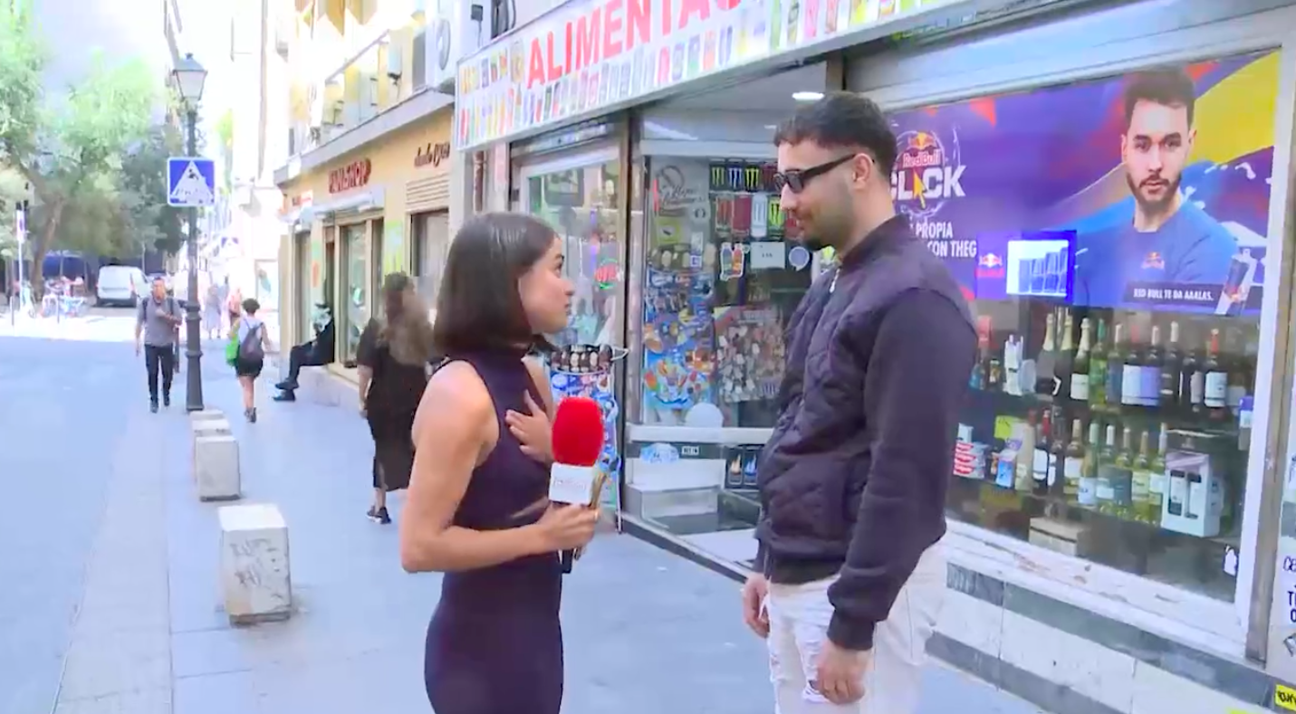 Homem que apalpou repórter em direto foi detido e pode ser acusado de agressão sexual