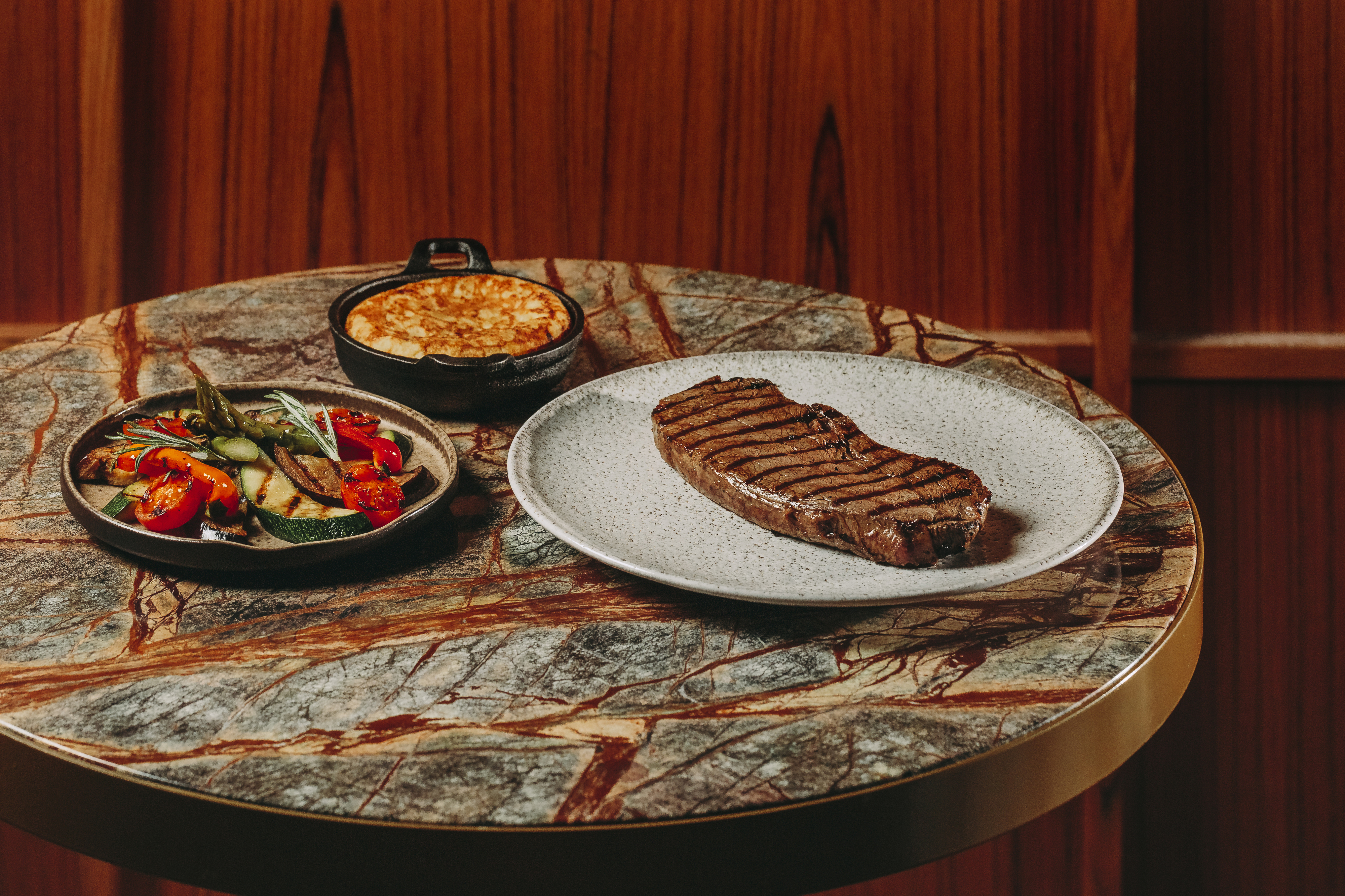 Os amantes de carne estão feitos ao bife. Real by Casa da Calçada tem nova carta dedicada aos grelhados