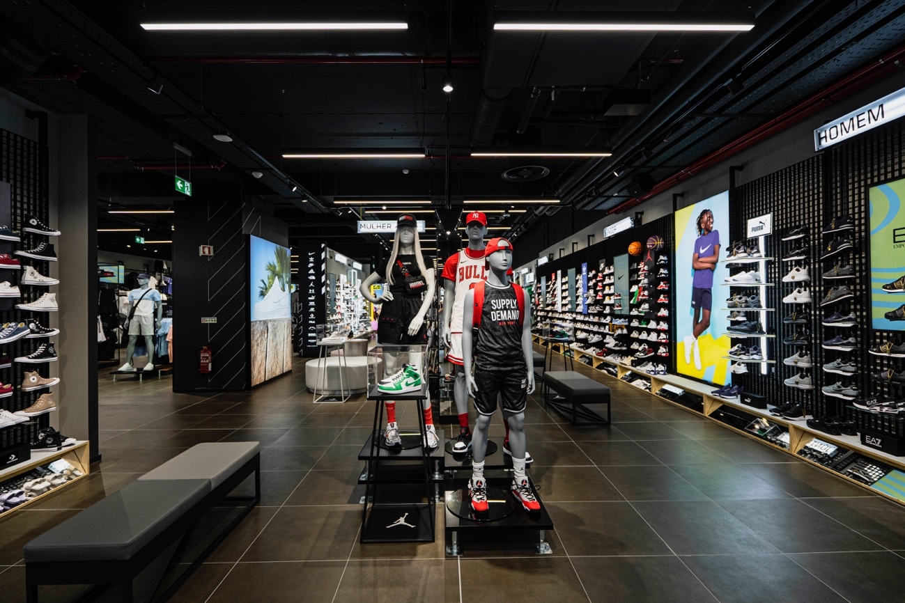 Esta popular loja de desporto fechou portas para dar lugar a outra. Saiba o que vai abrir no Oeiras Parque (e não só)