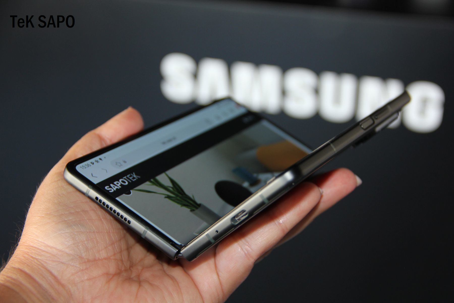 Galaxy Z Fold4: Há quem já imagine o aspecto do próximo dobrável da Samsung. Veja as imagens