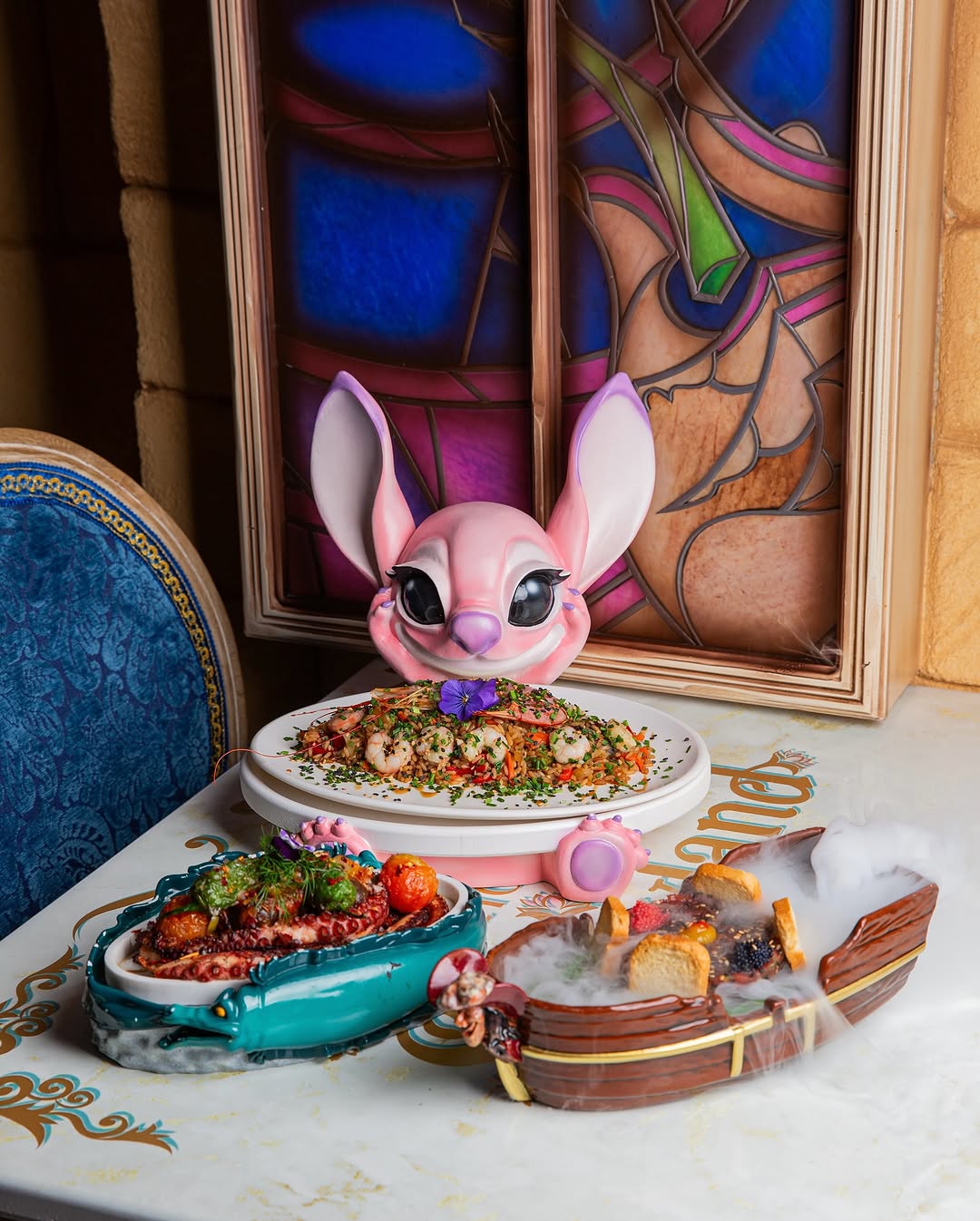 Storyland. O restaurante para fãs das princesas Disney que apaixonou a influencer Helena Coelho (e a filha)