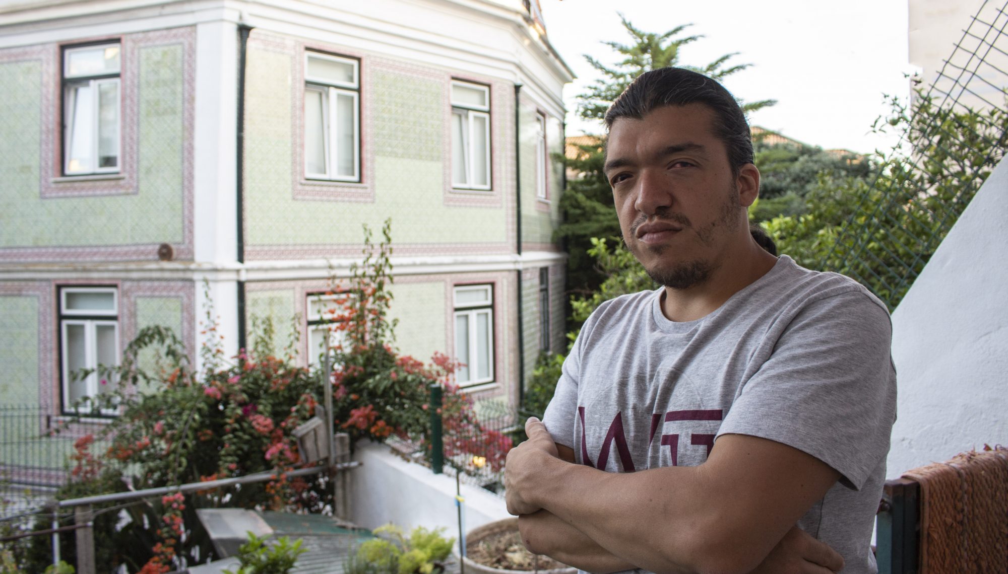 Entrevista a um comediante cego. “Não ver é uma questão séria, tudo bem. Mas é só isso”