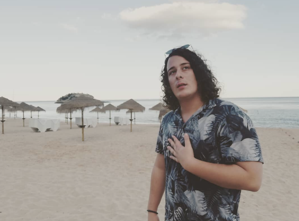 “Big Brother — A Revolução”: Legendámos as fotografias mais hilariantes dos concorrentes