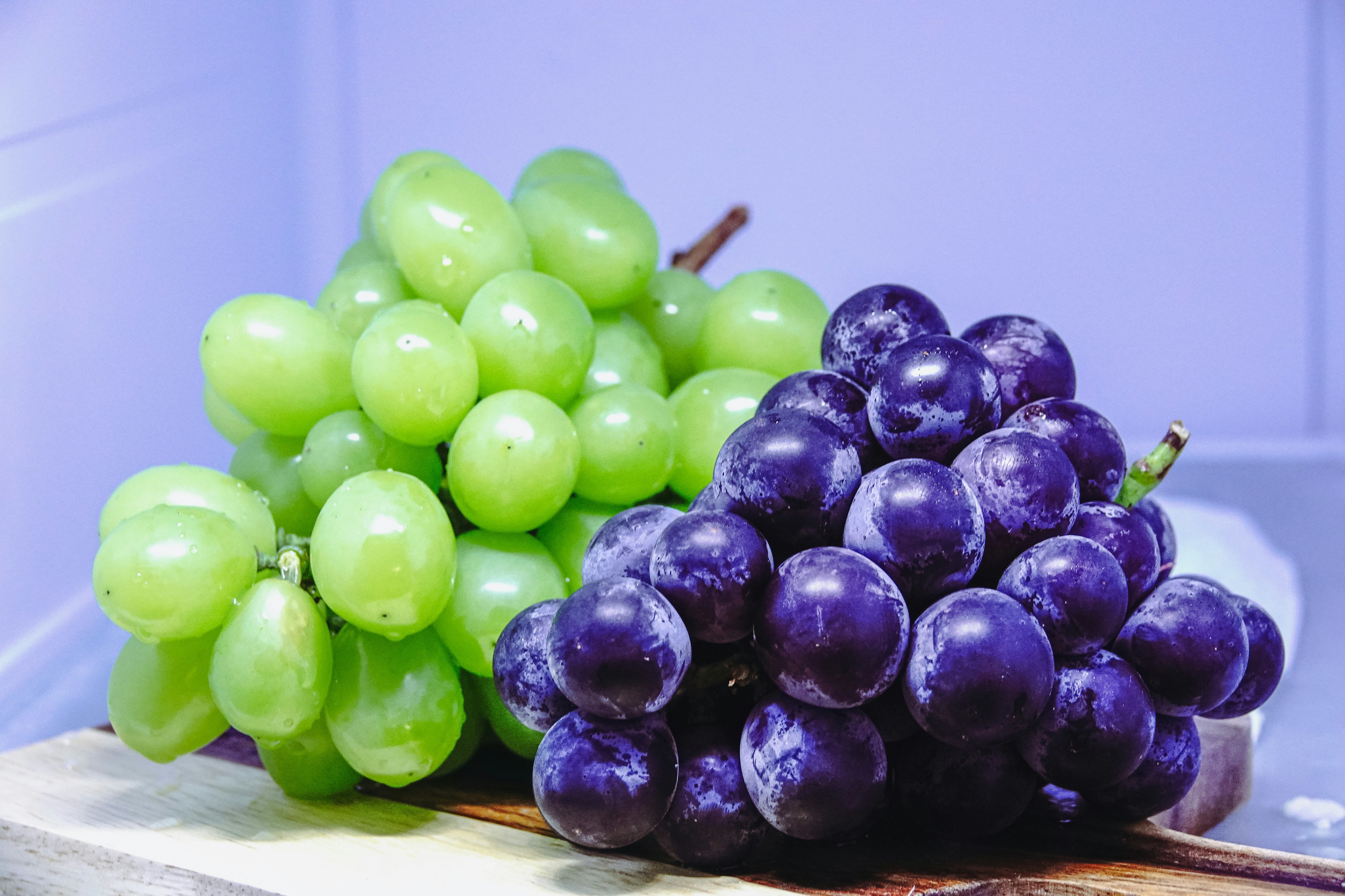Uvas com sabor a algodão doce, manga ou morango? Sim, existem e encontra-as nestes supermercados