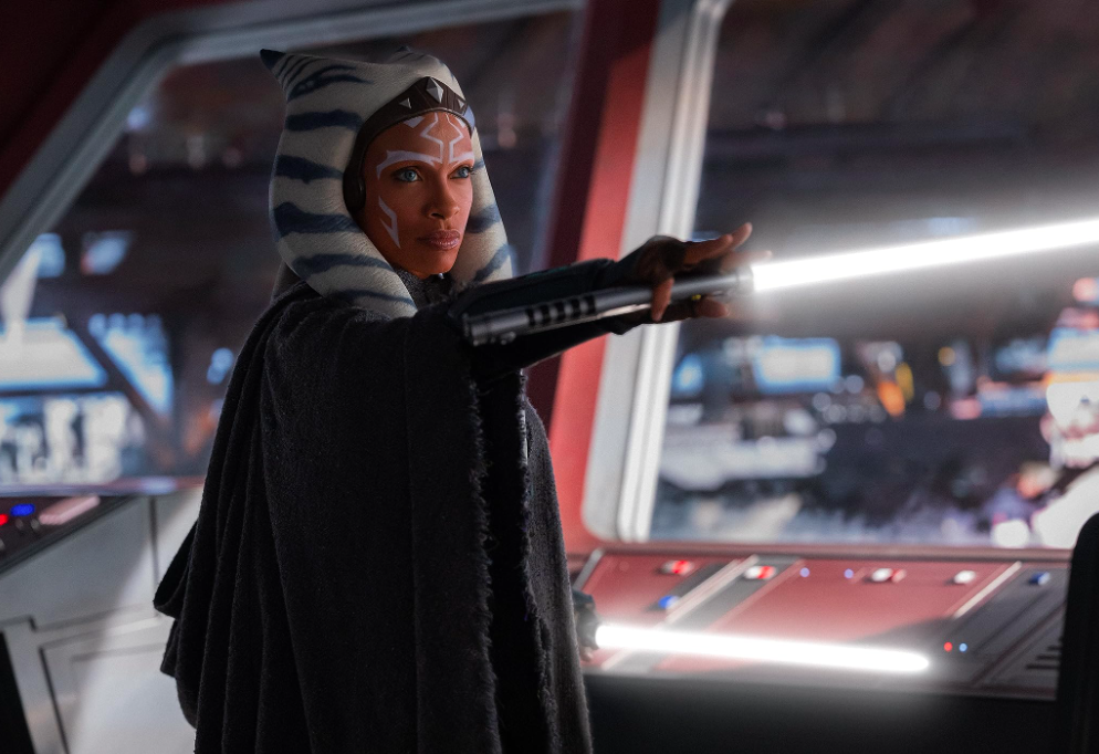Tudo o que sabemos sobre “Ahsoka”, a nova série do universo “Star Wars” que está quase a chegar à Disney+