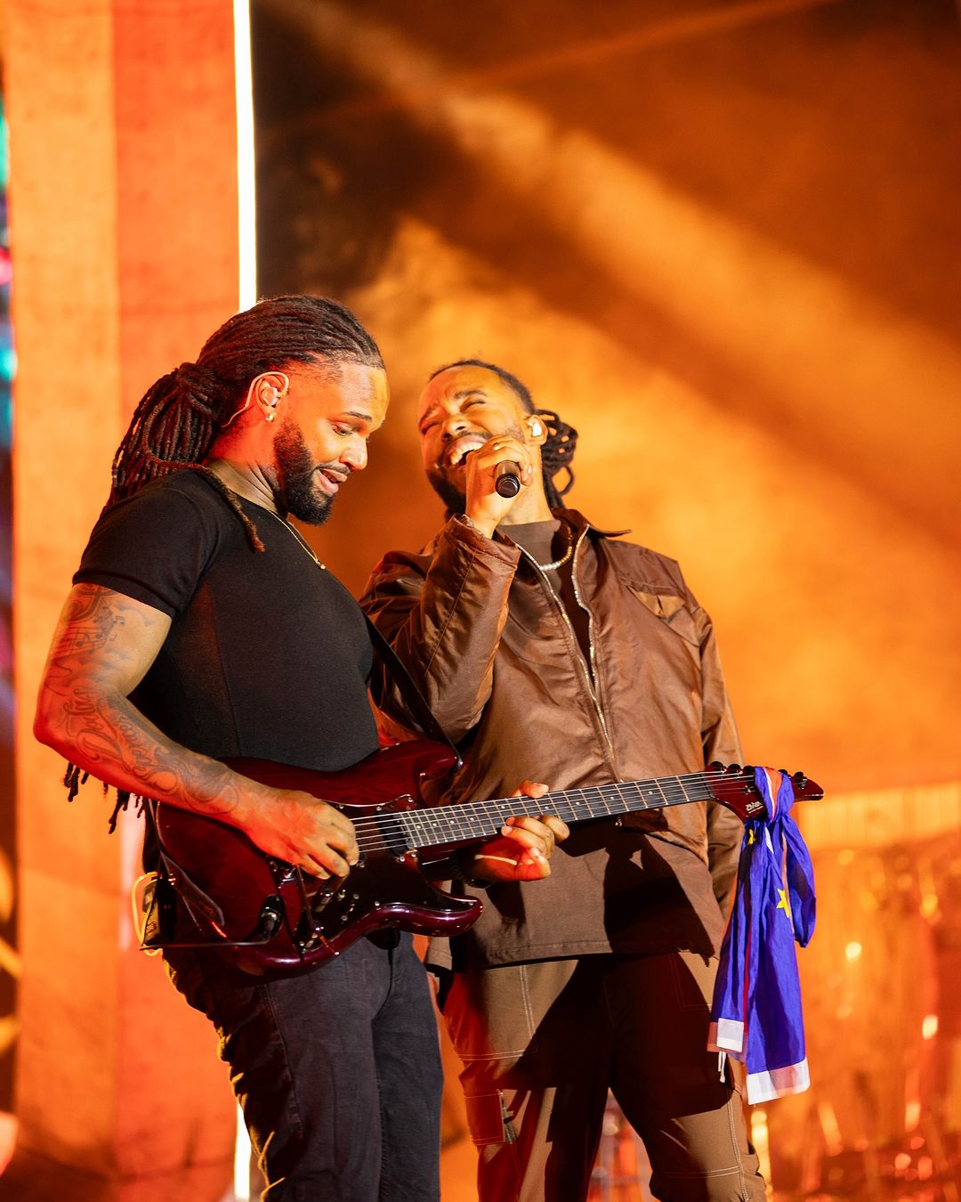 Calema. “A nossa união reflete muita coisa que o mundo não tem hoje em dia. Parceria”