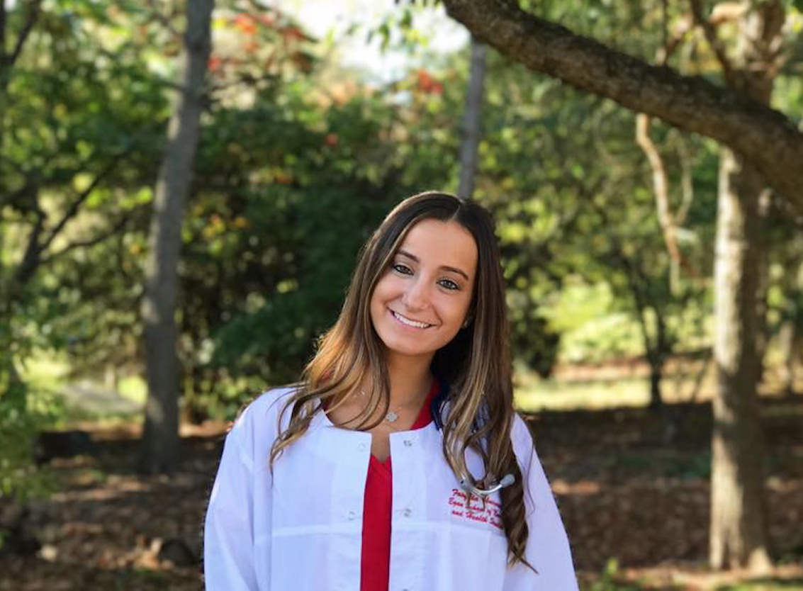 Lusodescendente distinguida como melhor aluna de enfermagem nos Estados Unidos