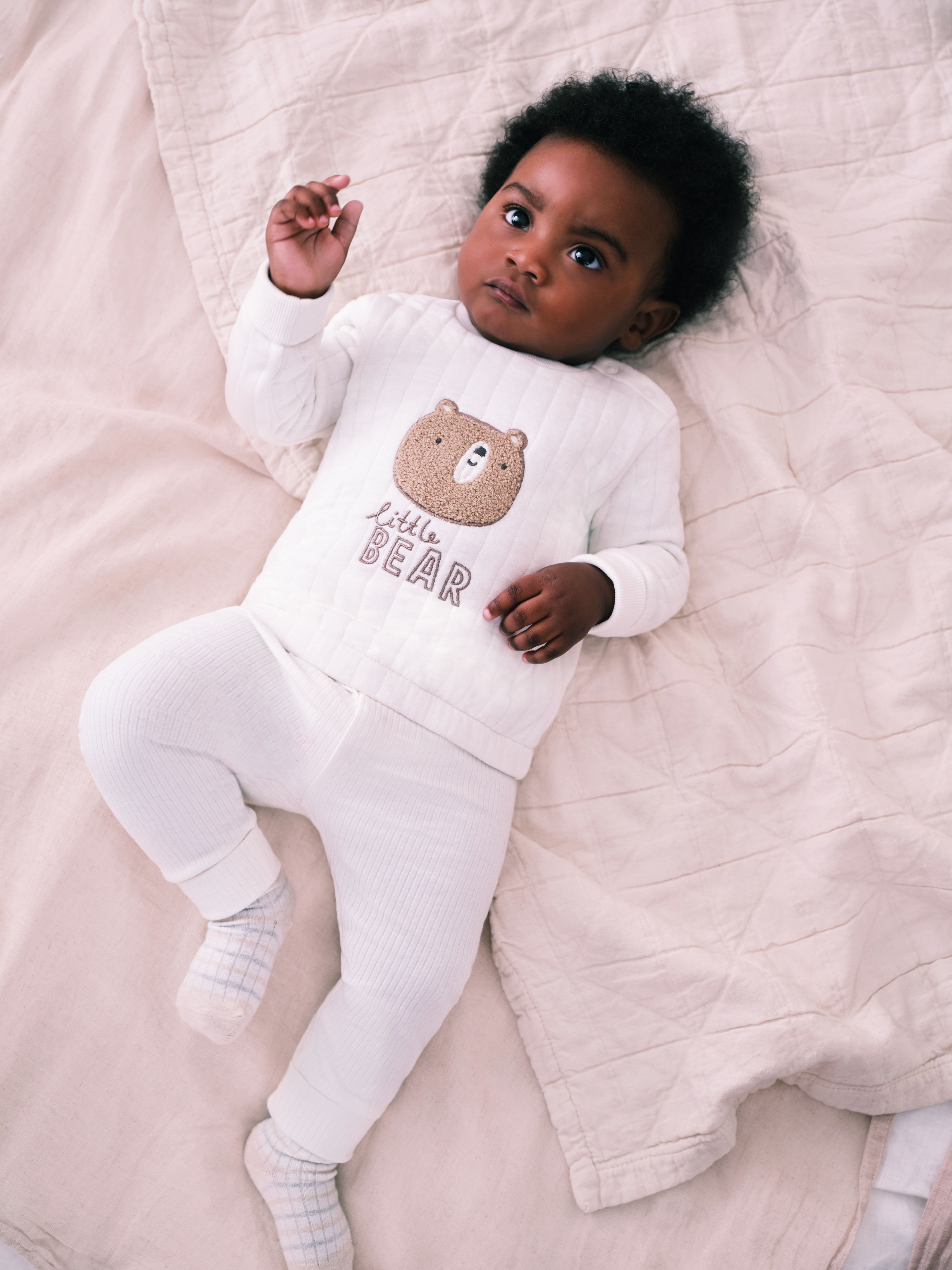 A nova coleção da Primark vai manter o seu recém-nascido quentinho (e bem fofo). Espreite as peças desde 14€