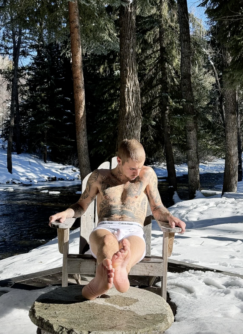 De Kate Moss a Justin Bieber. A Calvin Klein continua a revolucionar a moda (e estas fotos provam-no)