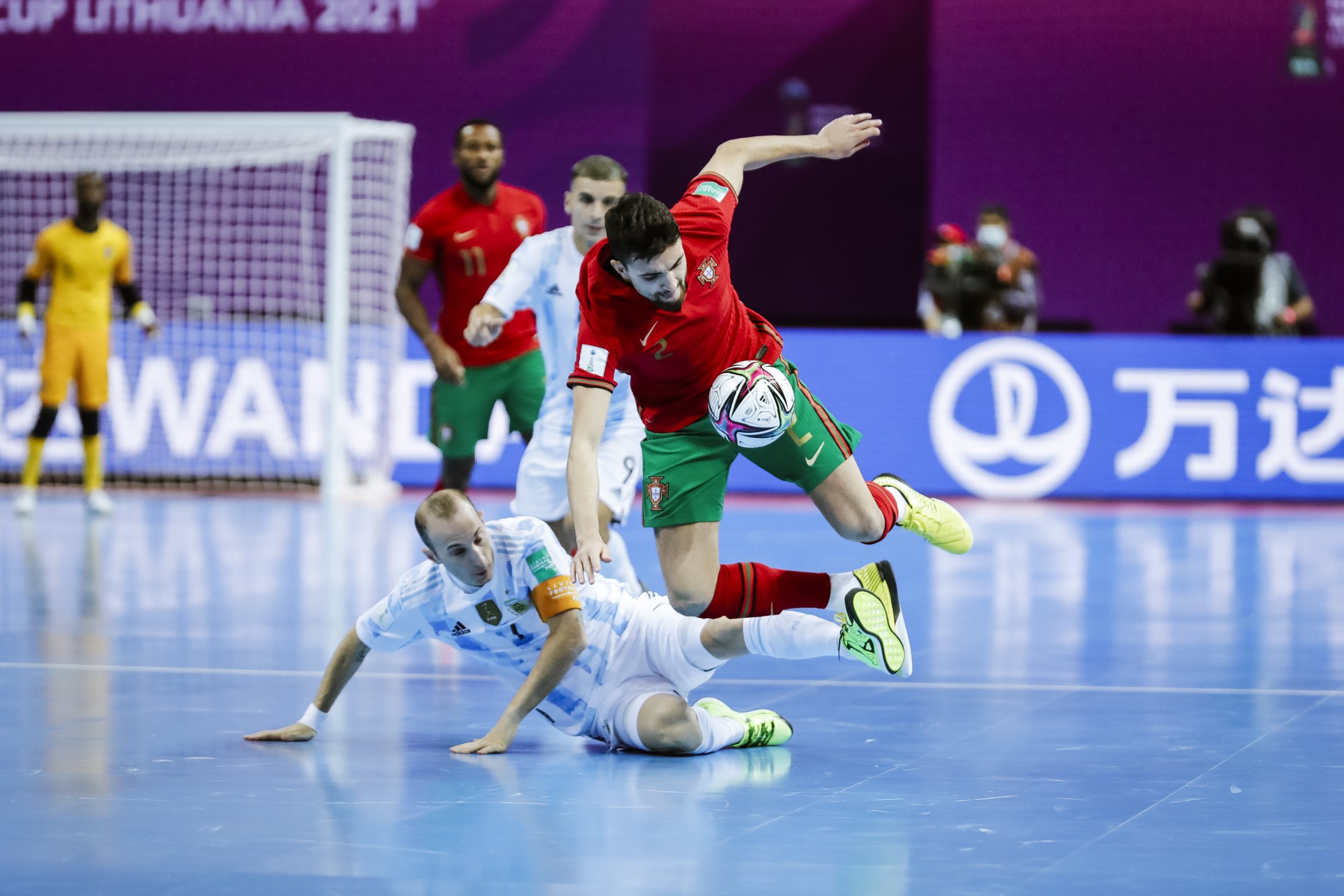 Portugal vence a Argentina e é campeão do mundo de futsal pela primeira vez  - Atualidade - Correio da Manhã