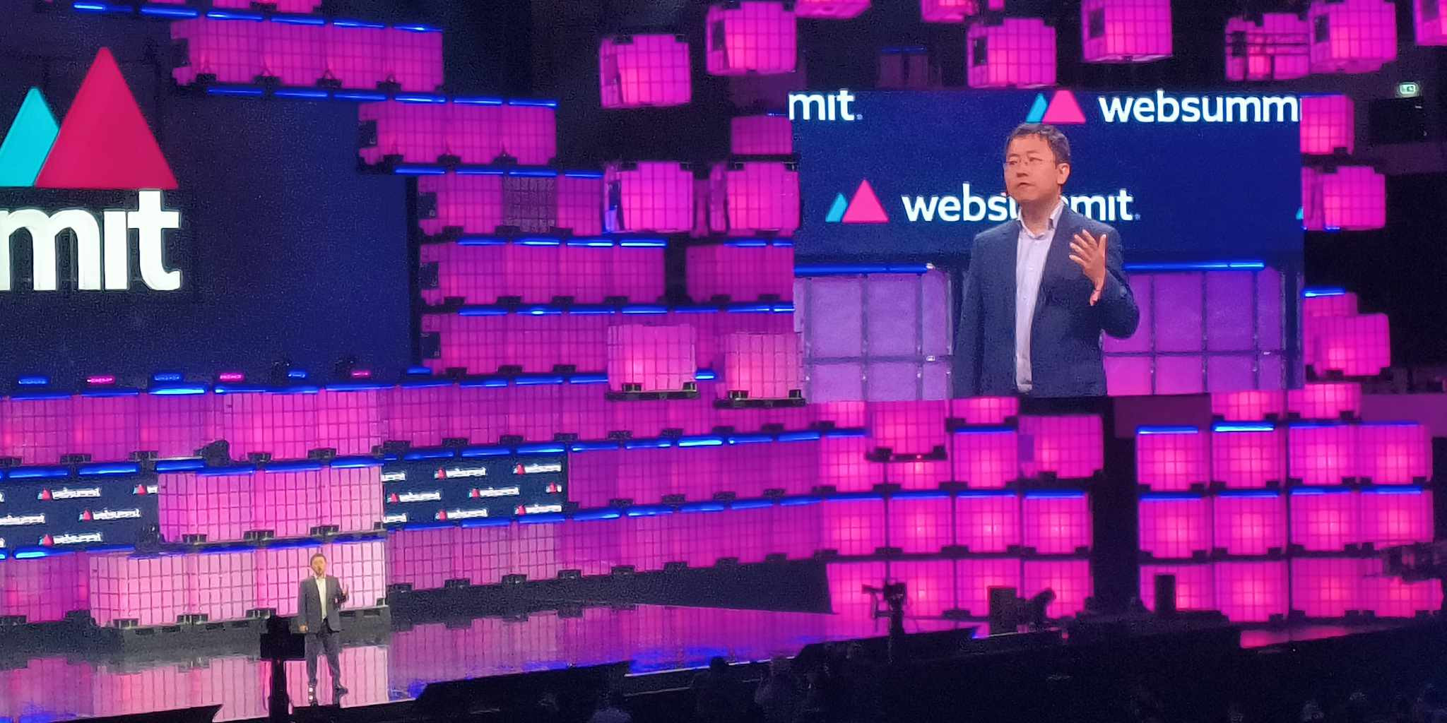 Como a Alibaba está a transformar as pequenas e médias empresas em “Grandes” através da IA generativa.