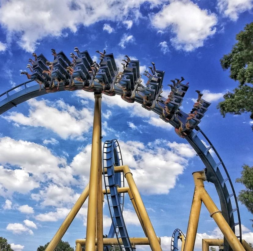 Aproveite a promoção da Ryanair com voos para Paris a 19,99€ e vá conhecer estes 3 parques de diversões (e nenhum é a Disney)