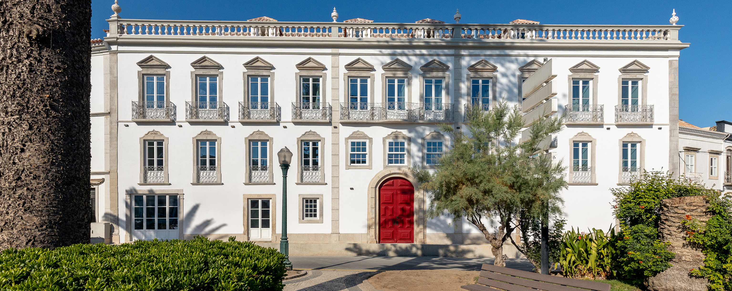 Entre cidade e ilha, Tavira tem um novo palácio por descobrir