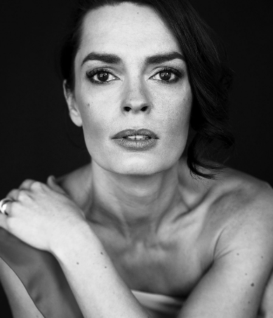 Melânia Gomes faz revelação chocante. “Fui abusada por uma pessoa da minha família”