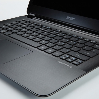 As melhores técnicas caseiras para alargar ou apertar umas calças de ganga