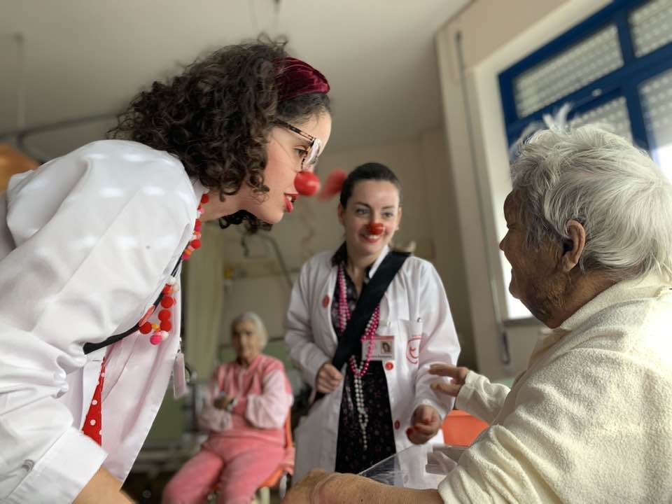 Associação que ajuda idosos e pessoas com cancro não tem sítio para trabalhar. “Só queremos um espaço nosso”