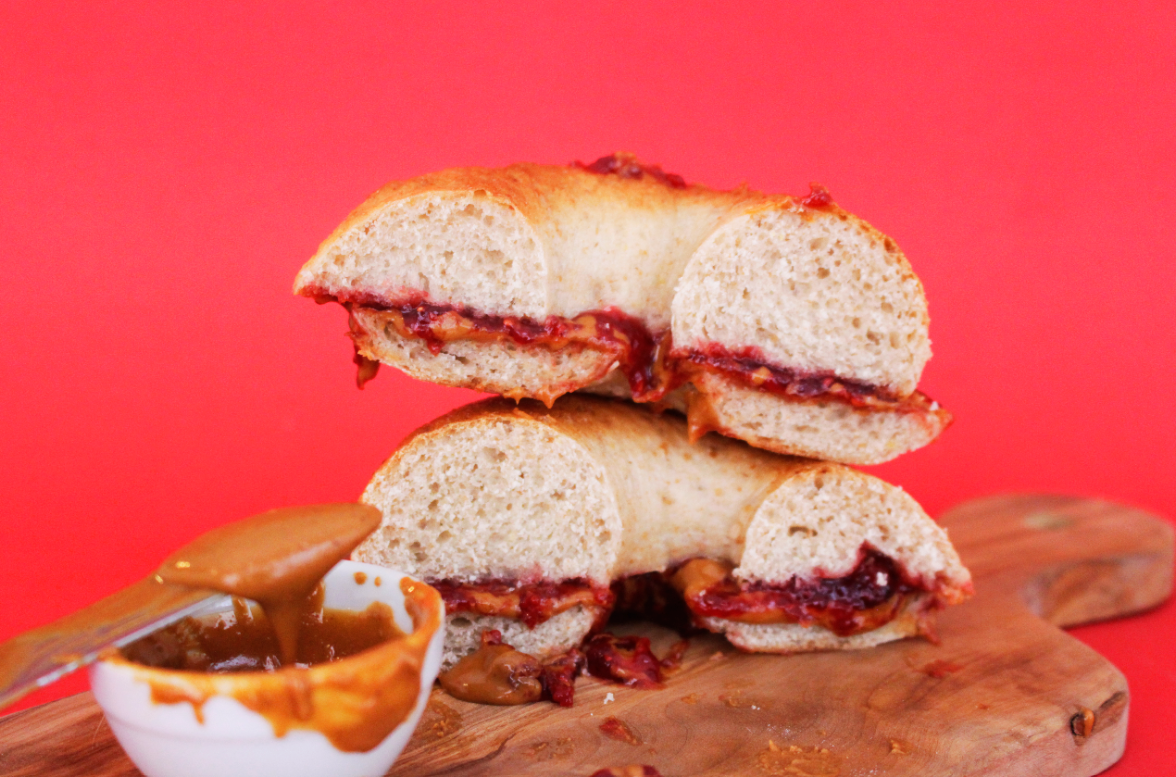 Os bagels artesanais chegaram ao Malabarista Café — e há recheios para todos os gostos