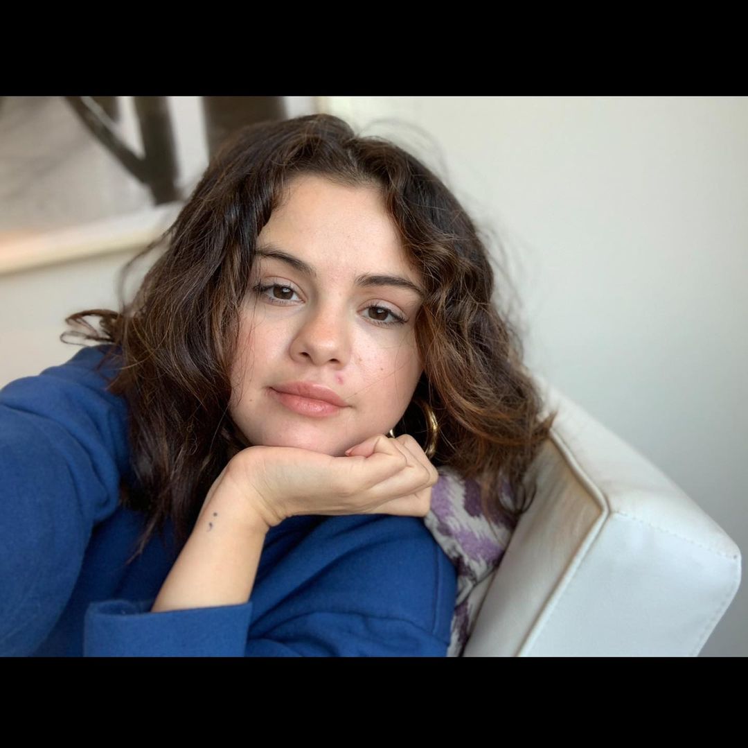 Selena Gomez conquista feito inédito para uma mulher. E está cada vez mais próxima de CR7