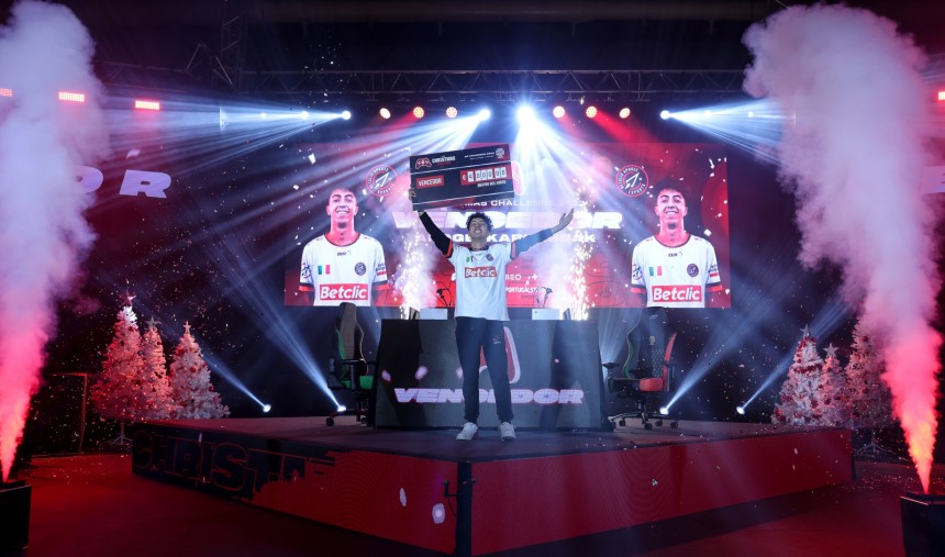 Dupla da Betclic Apogee disputou a grande final da FPF Christmas Challenge 2023. Karimisbak levantou a taça