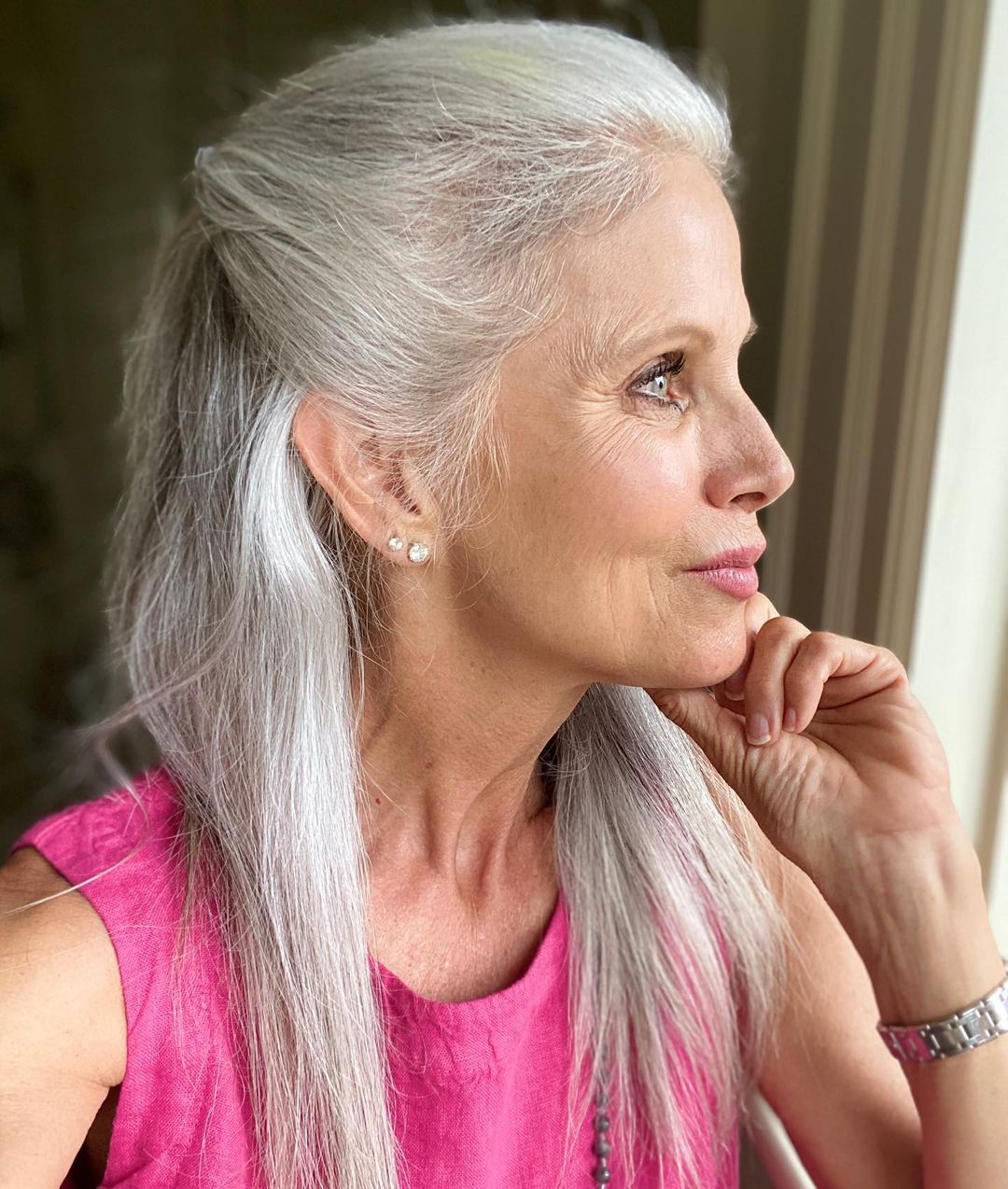 Grey hair: cortes e penteados para quem já tem cabelos brancos - Cabelo -  Miranda