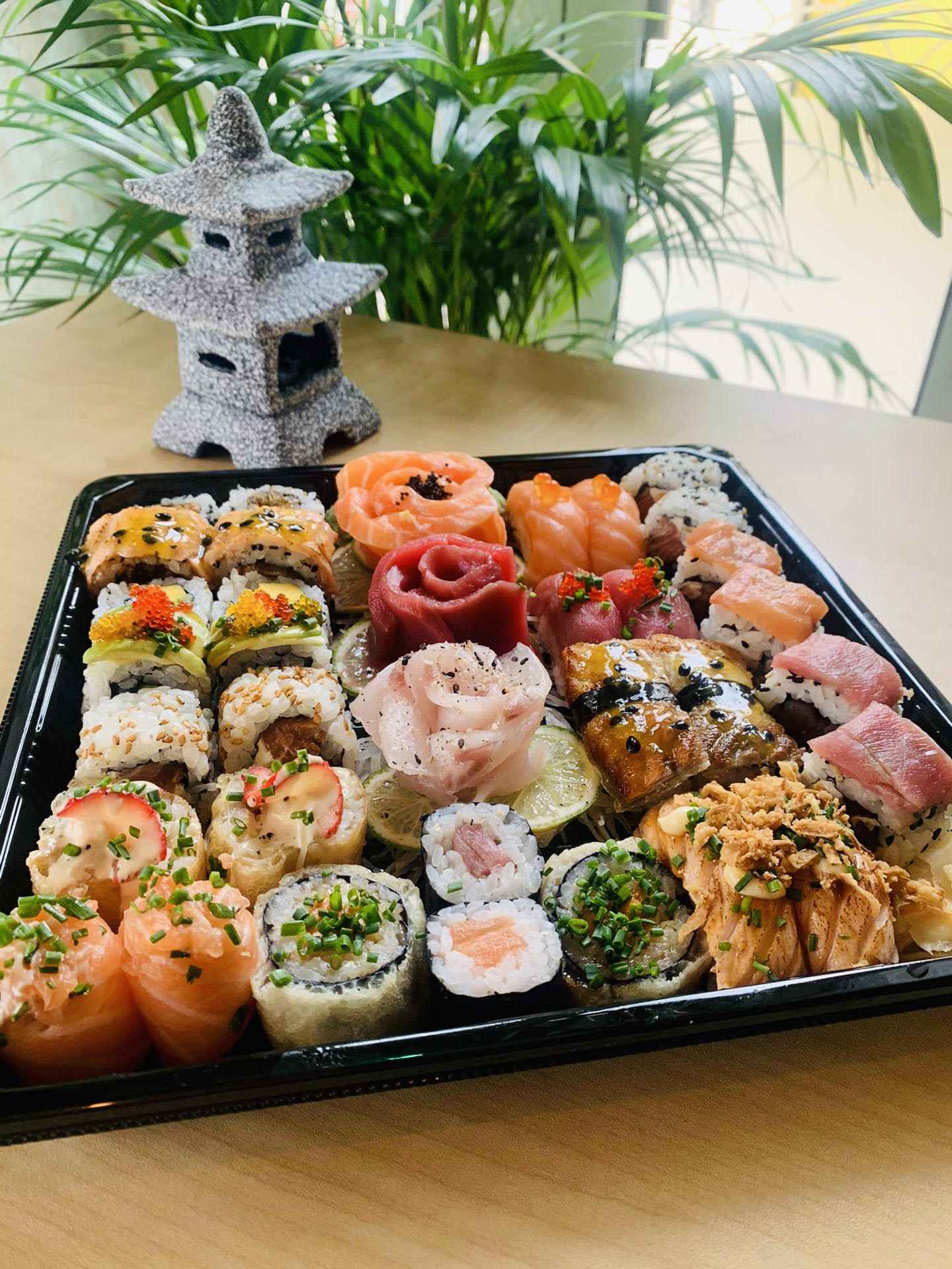 Um restaurante para comer em casa. A comida japonesa do Kamiza Sushi Bar, em Loulé