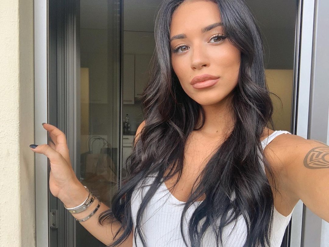 Jéssica Nogueira vai processar Castelo Branco após insinuação de que era acompanhante de luxo