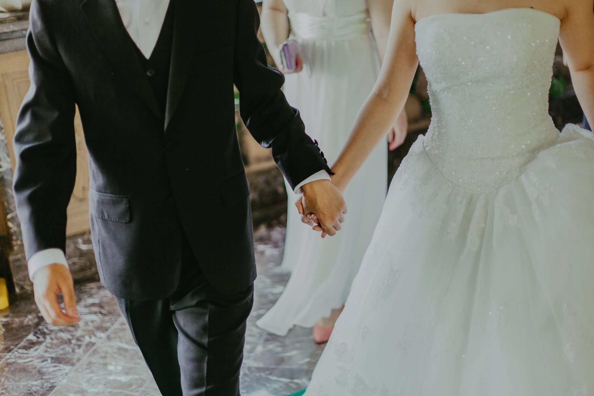 A história viral da noiva que pediu 1500€ a cada convidado para o casamento