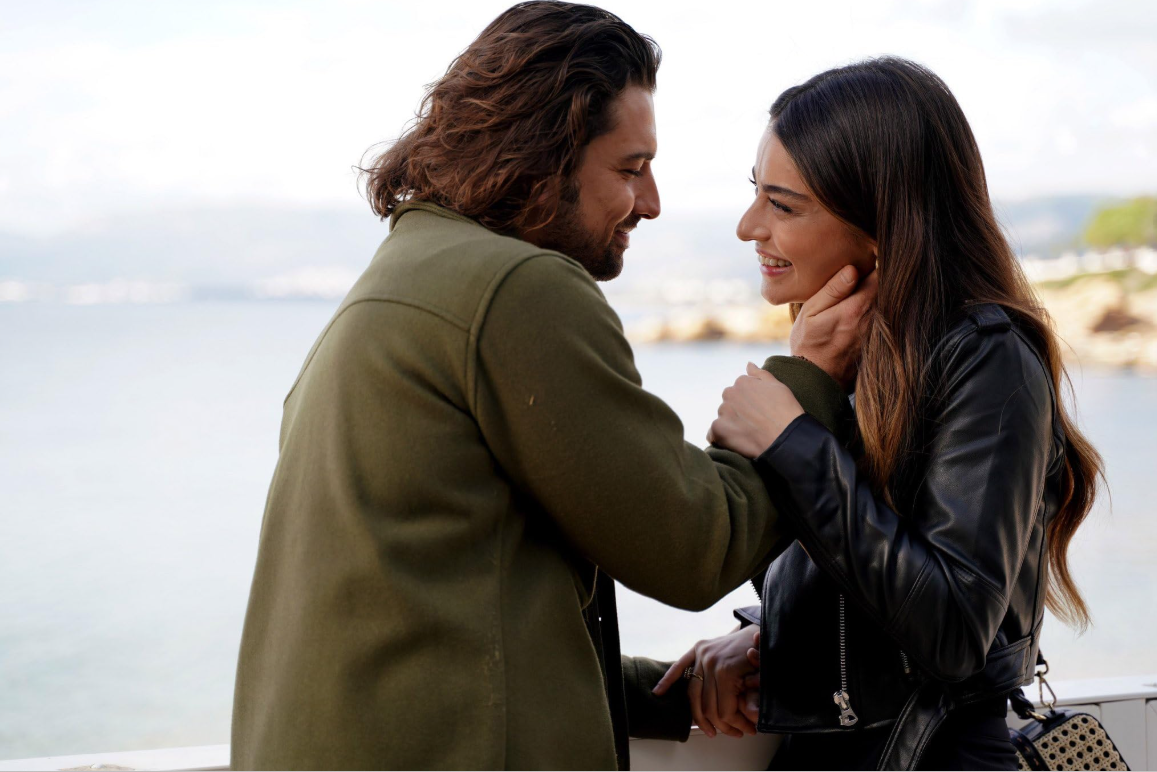“Be My Sunshine” é a nova série turca que está a chegar à televisão. Saiba tudo sobre o romance improvável