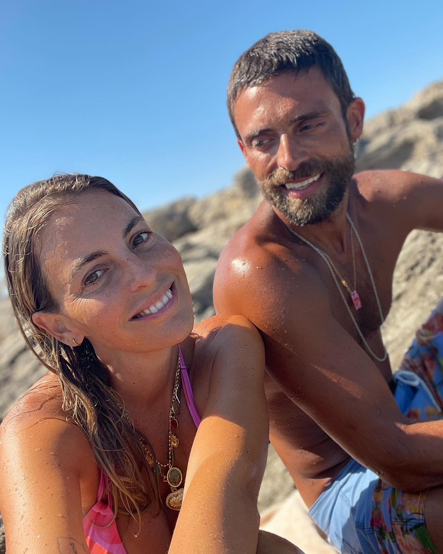 Jessica Athayde e Diogo Amaral estão noivos? Atriz fez pedido original durante férias nas Maldivas