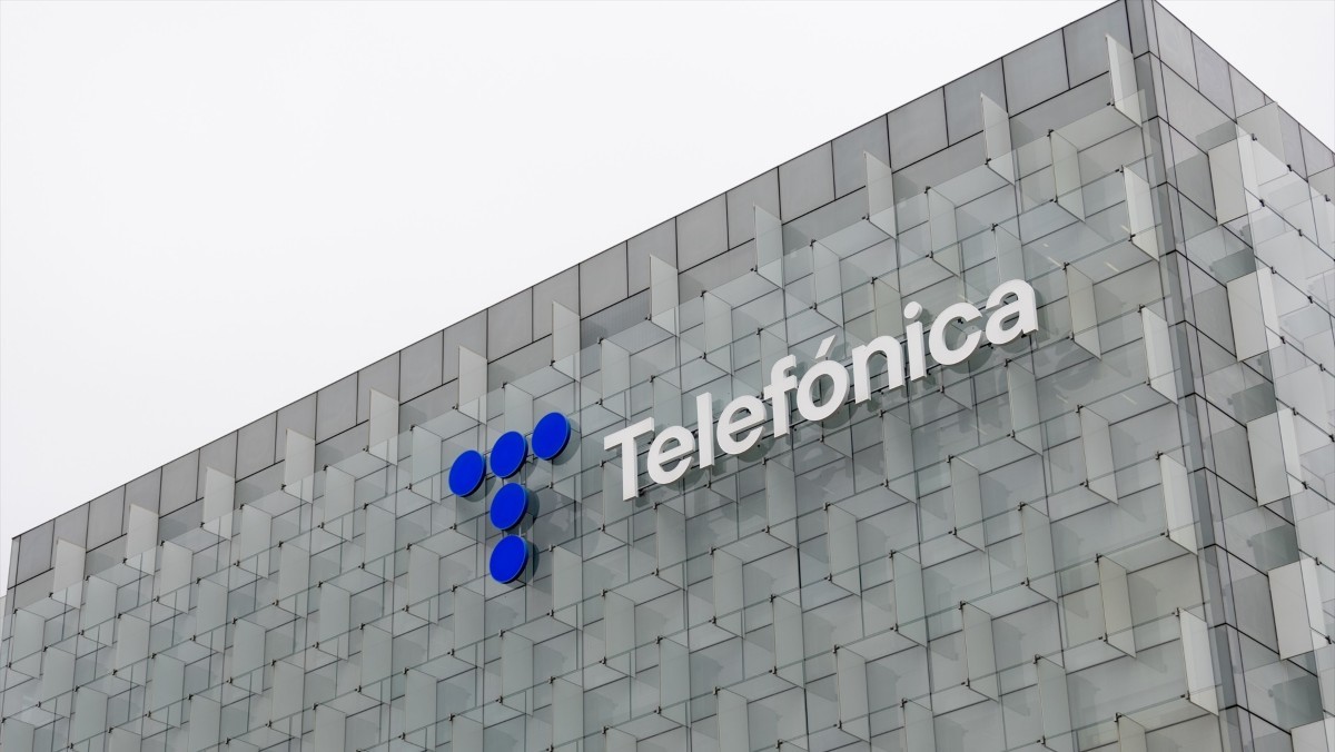 Operadoras de telecomunicações espanholas Movistar, Orange, Vodafone, Digimobil e O2 sofrem apagão