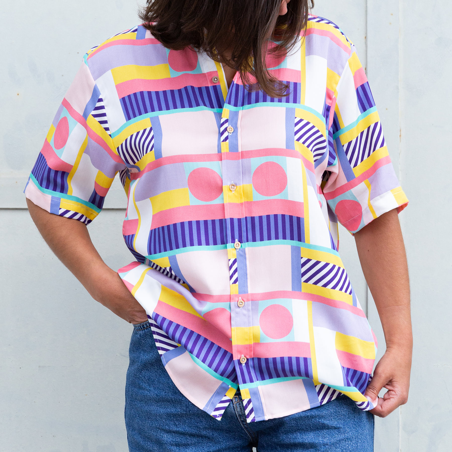 Meh. A marca de camisas unissexo que promete revolucionar a cor do verão